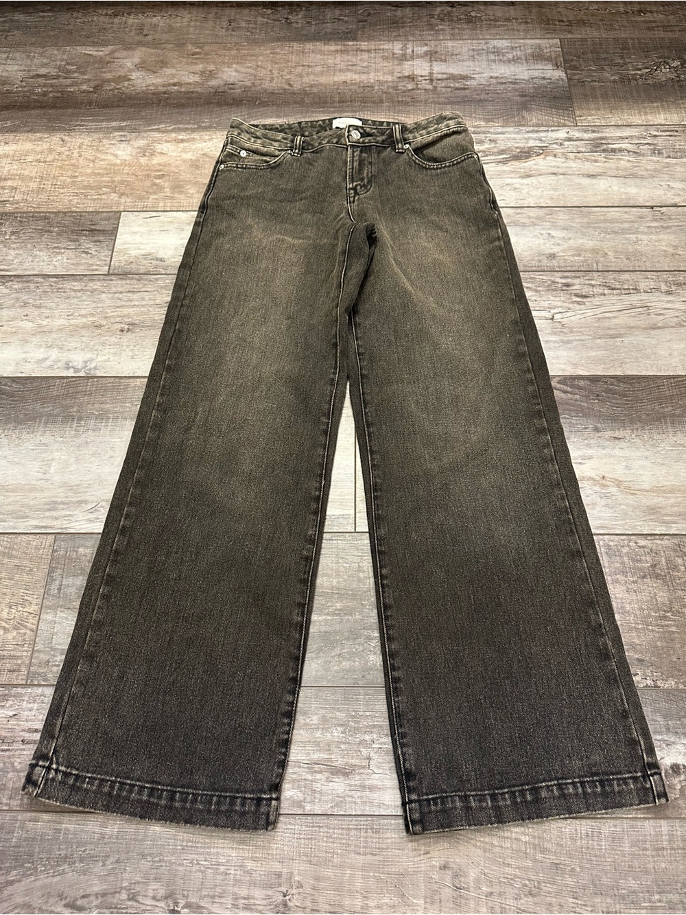PacSun Wide-Leg Jeans in Washed Black